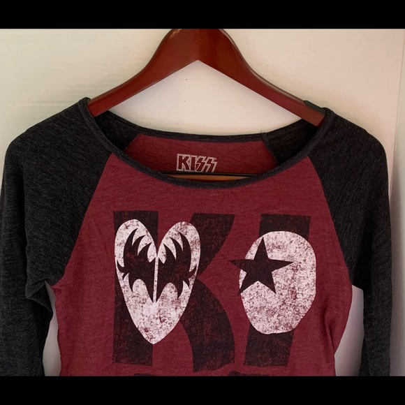 Screen printed KISS long sleeve baseball tee💋 - Picture 3 of 4
